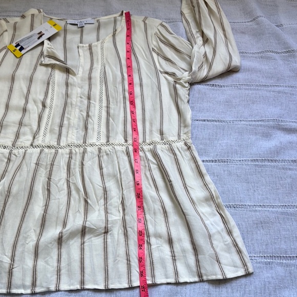 Fever NWT Cream Stripped Peasant Blouse - Picture 9 of 13
